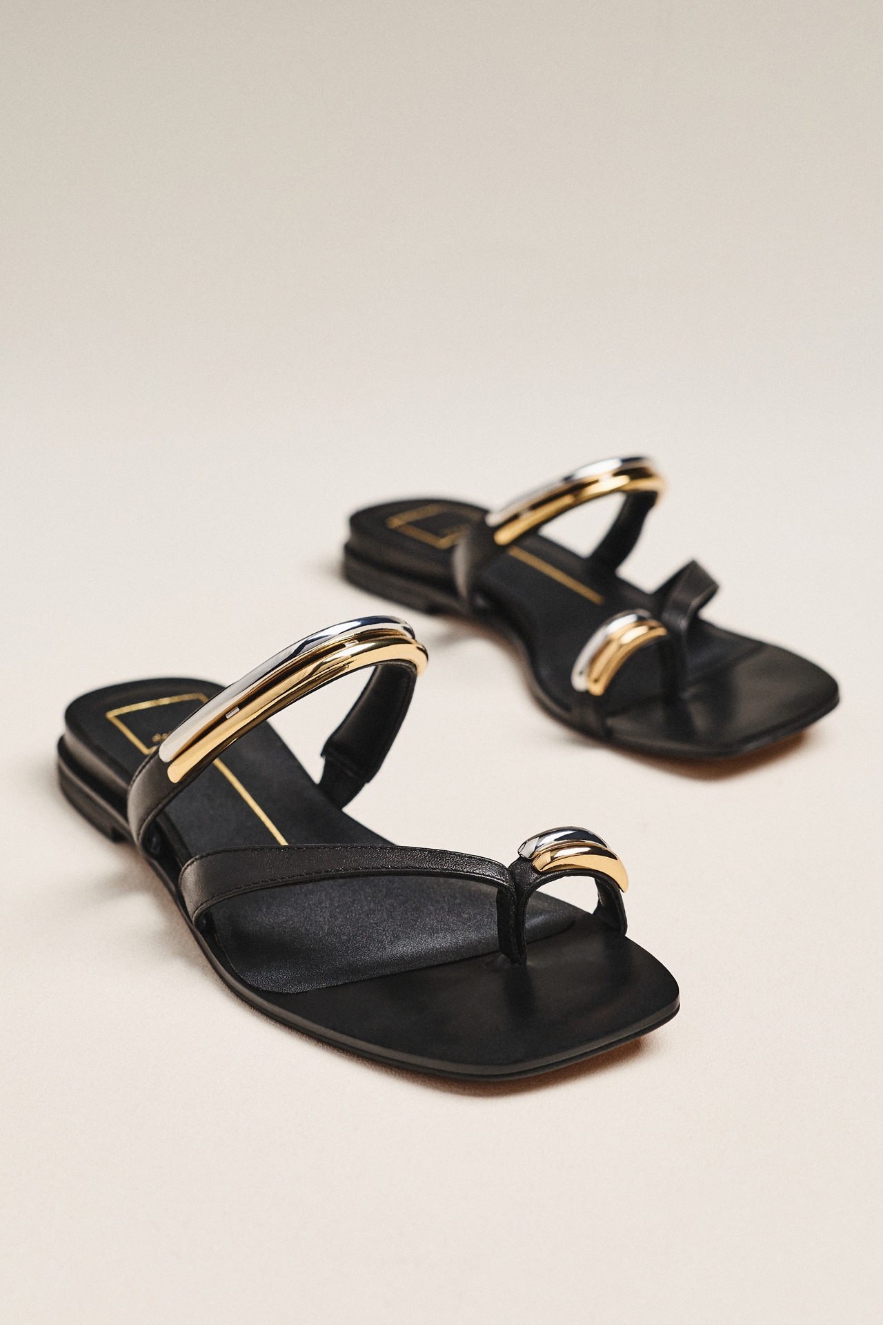 Dolce Vita Tarine Toe Loop Sandals