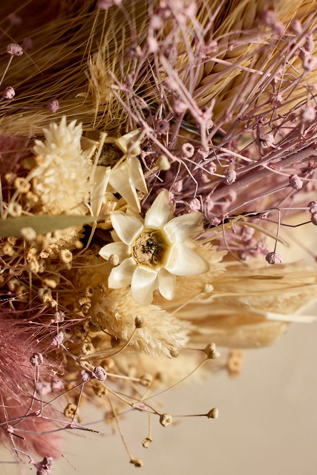 Dutch Field Mix Dried Wreath, Blush #3