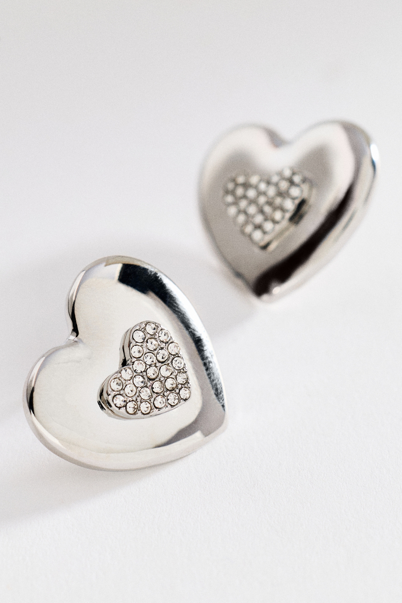 Pavé Heart Post Earrings