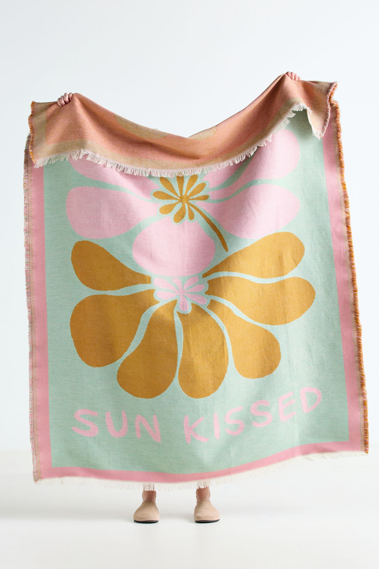 Allani Woven Flower Throw - Mint, 50" x 70"