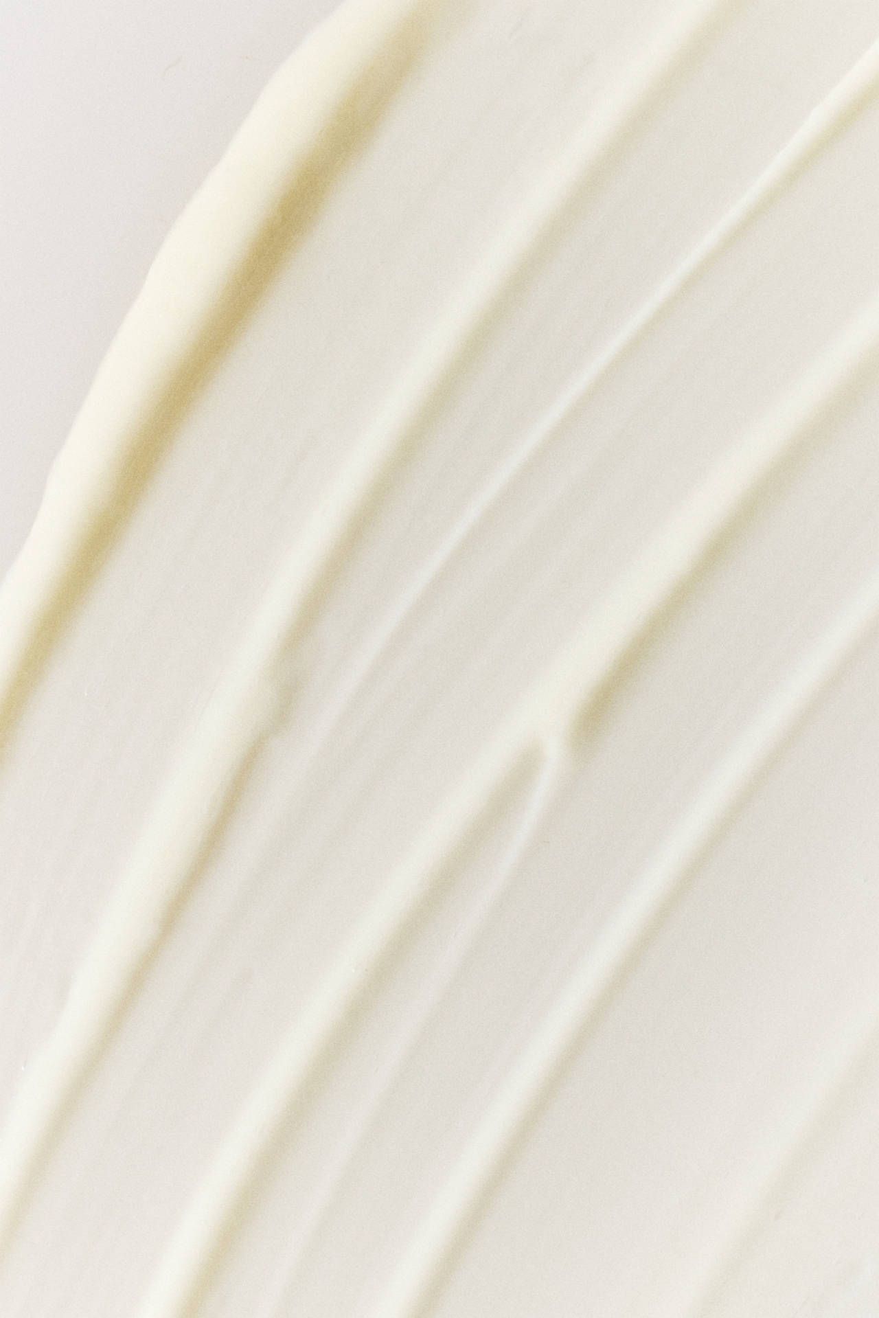 Henné Organics Luxury Hand Cream