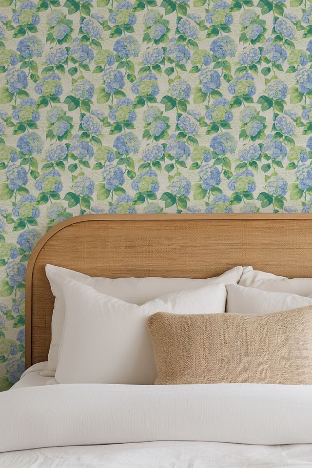 Sunday Social Scene Bloom Bloom Baby Hydrangea Grasscloth Wallpaper #4