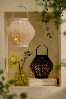 Perforated Daisy Solar Lantern