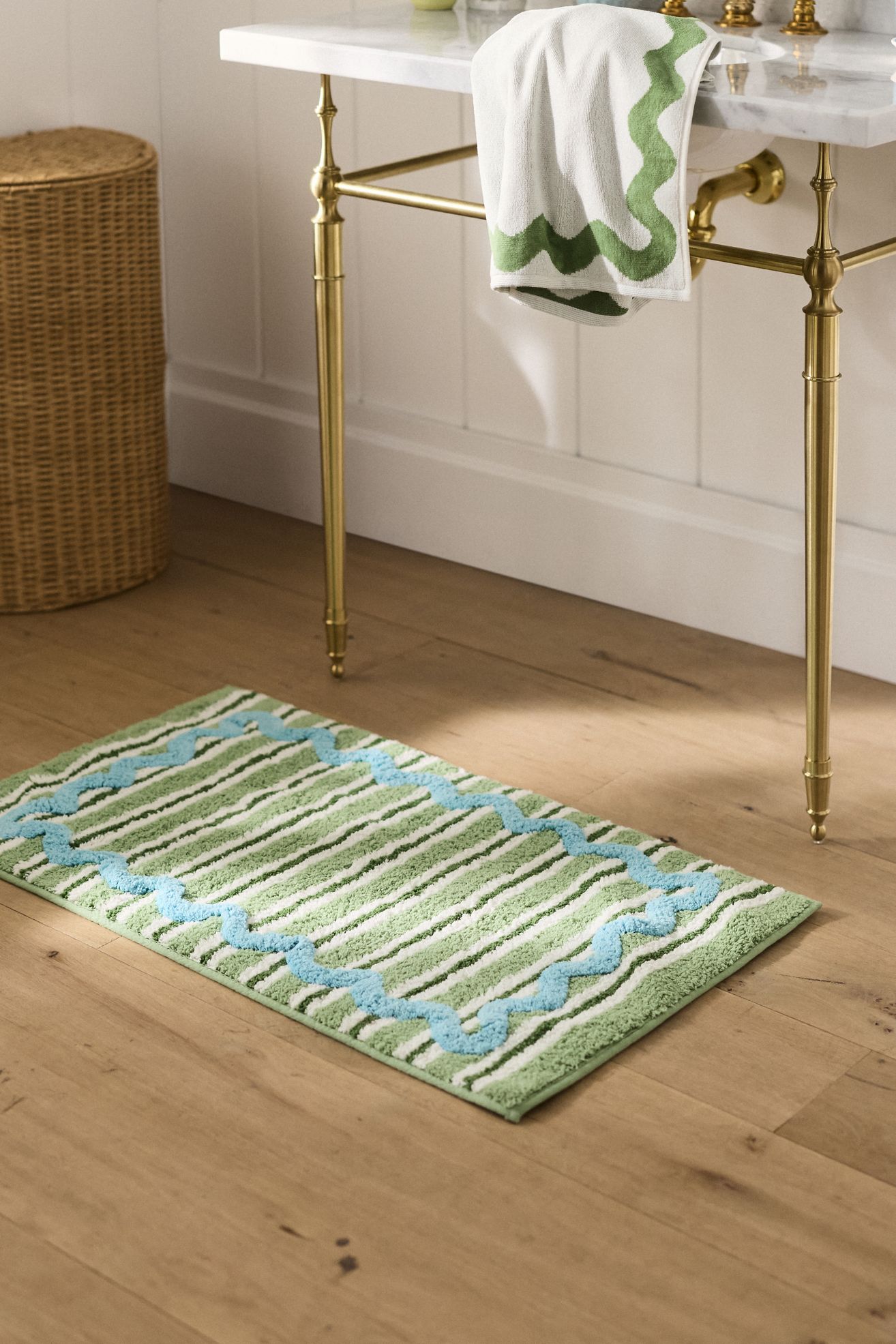 Maeve Madeline Cotton Tufted Stripe Scallop Bathmat - Green Stripe, 21" X 34"