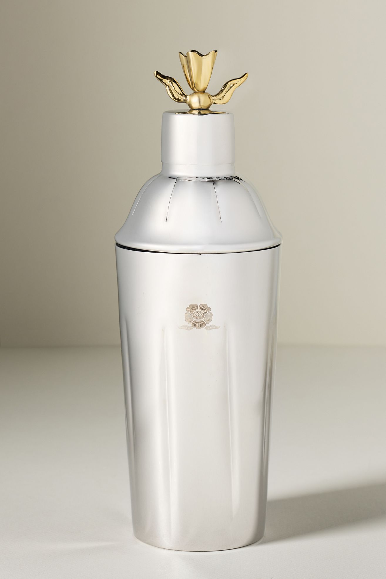 Hotel Bar Stainless Steel Cocktail Shaker - Chrome, One Size