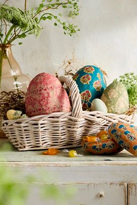 Fillable Papier Mache Egg