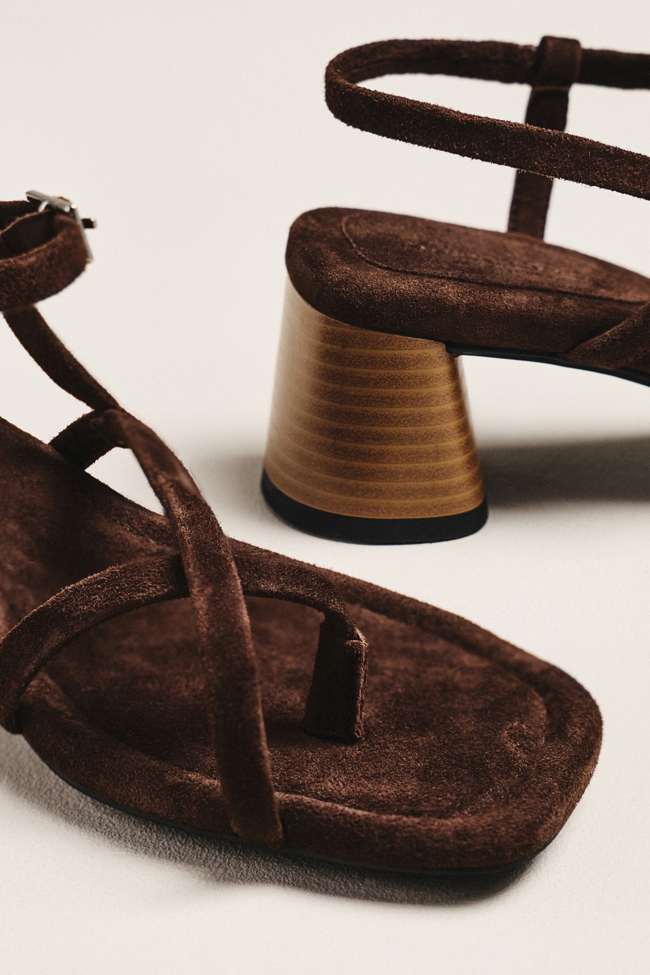 Vagabond Evie Block Heel Sandals