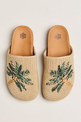 The Sak Bolinas Icon Crochet Clogs