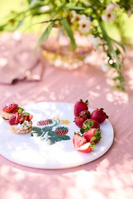 Marble Icon Cheese Board, Strawberry