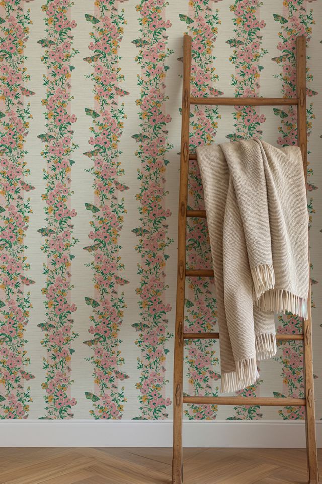 Sunday Social Scene She's Like The Wind Grasscloth Wallpaper #2