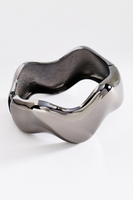 Chunky Wavy Bracelet