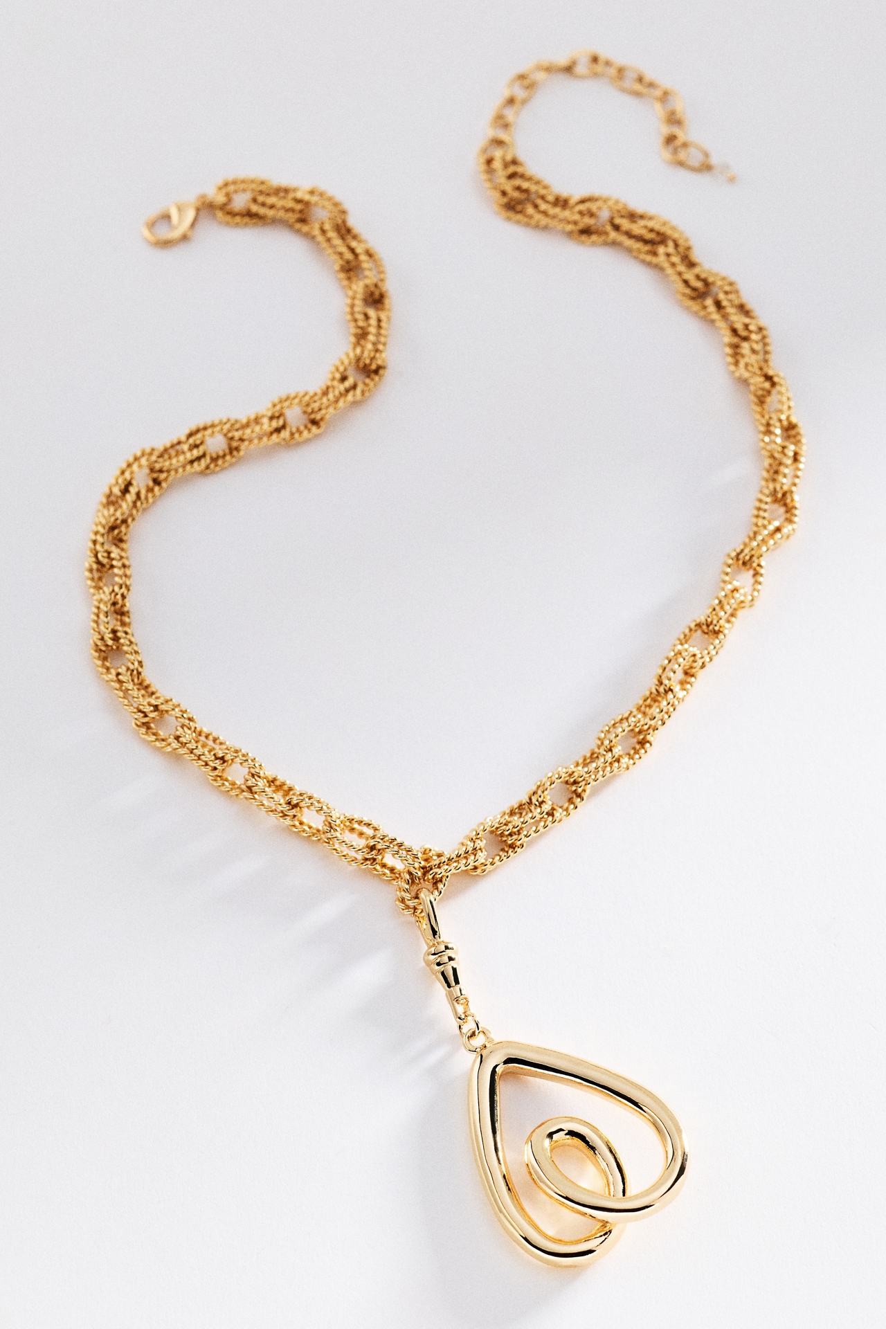 Chain Link Heart Pendant Necklace