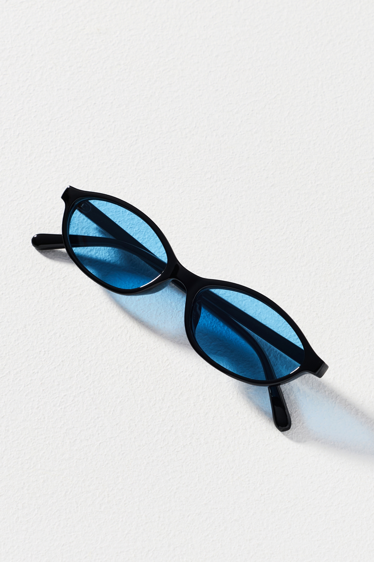 I-SEA Oval East West Sunglasses