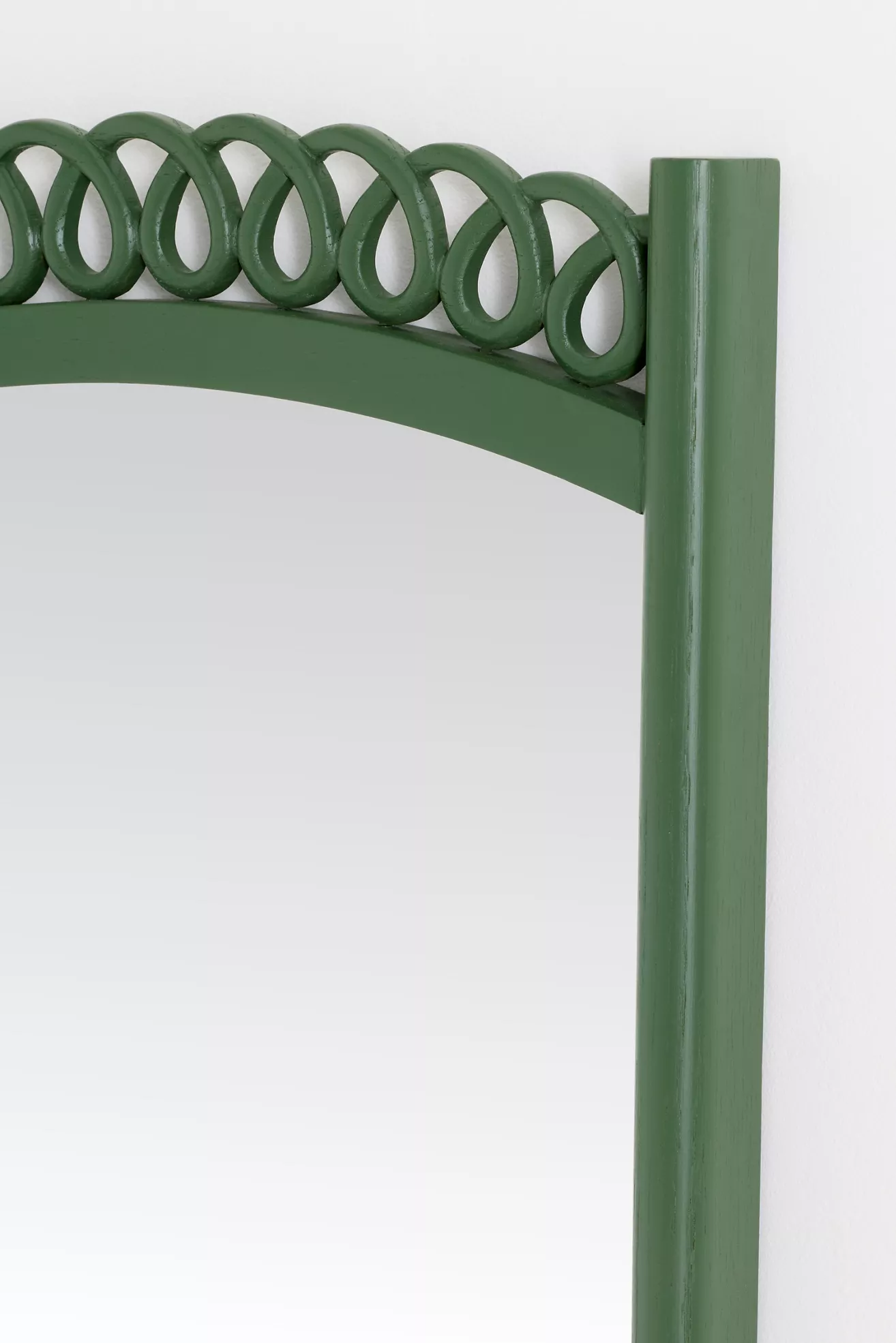 Ada Loop Wood Wall Mirror - thumbnail 9