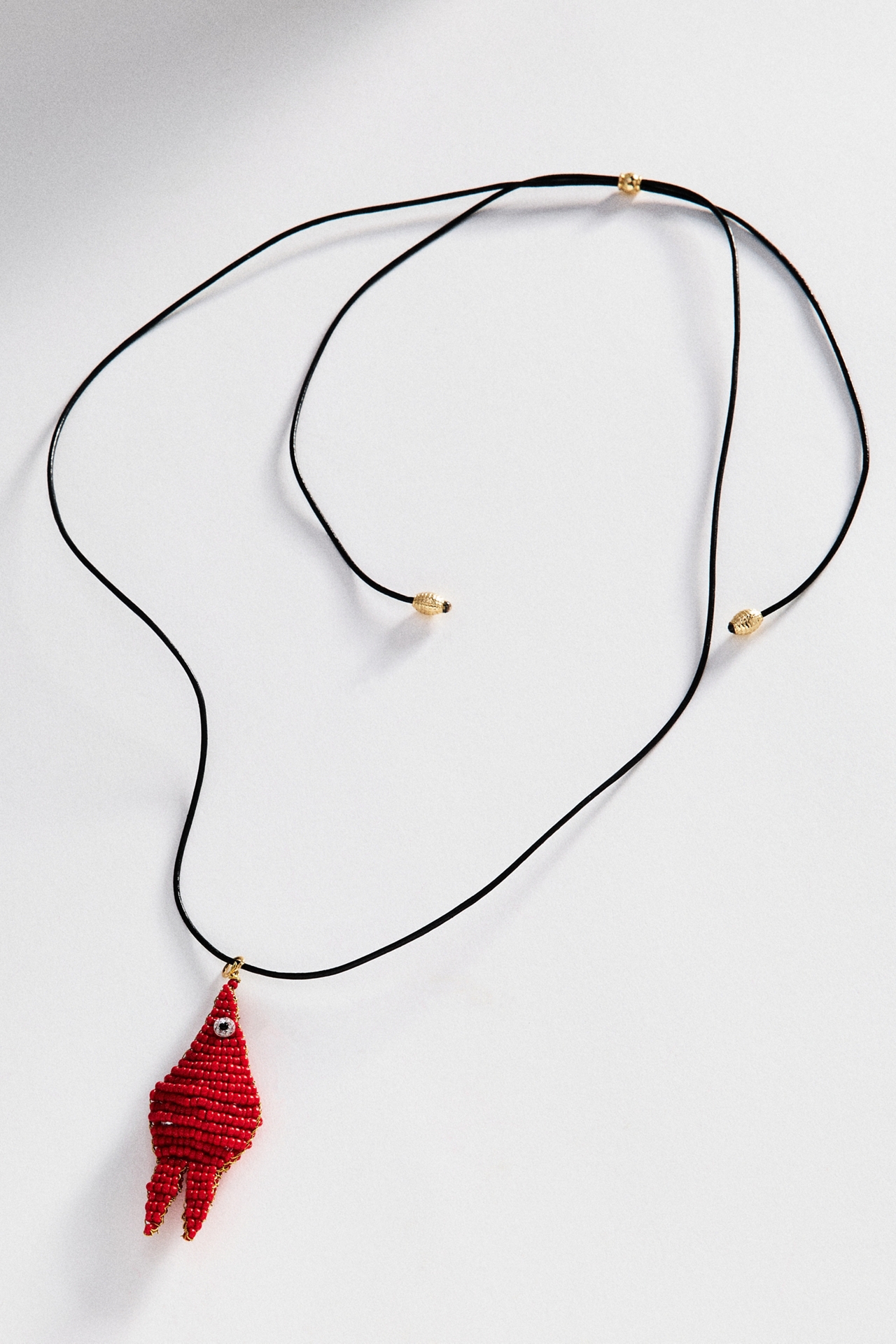 Fish Bead Pendant Necklace