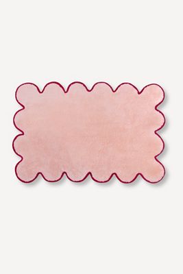 Kassatex Chairish Scallop Edge Bath Mat
