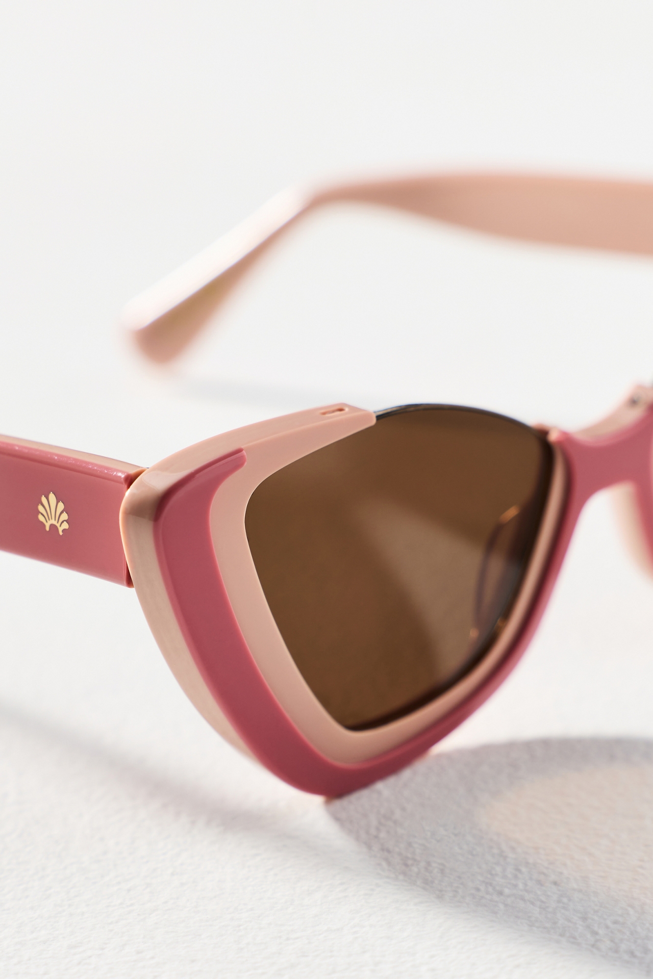 Lele Sadoughi Bold Cat-Eye Sunglasses