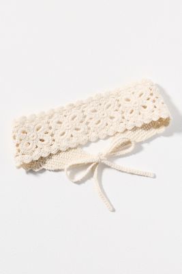 Nestina Floral Comb & Hair Pins, Set of 3 | Anthropologie display picture 1