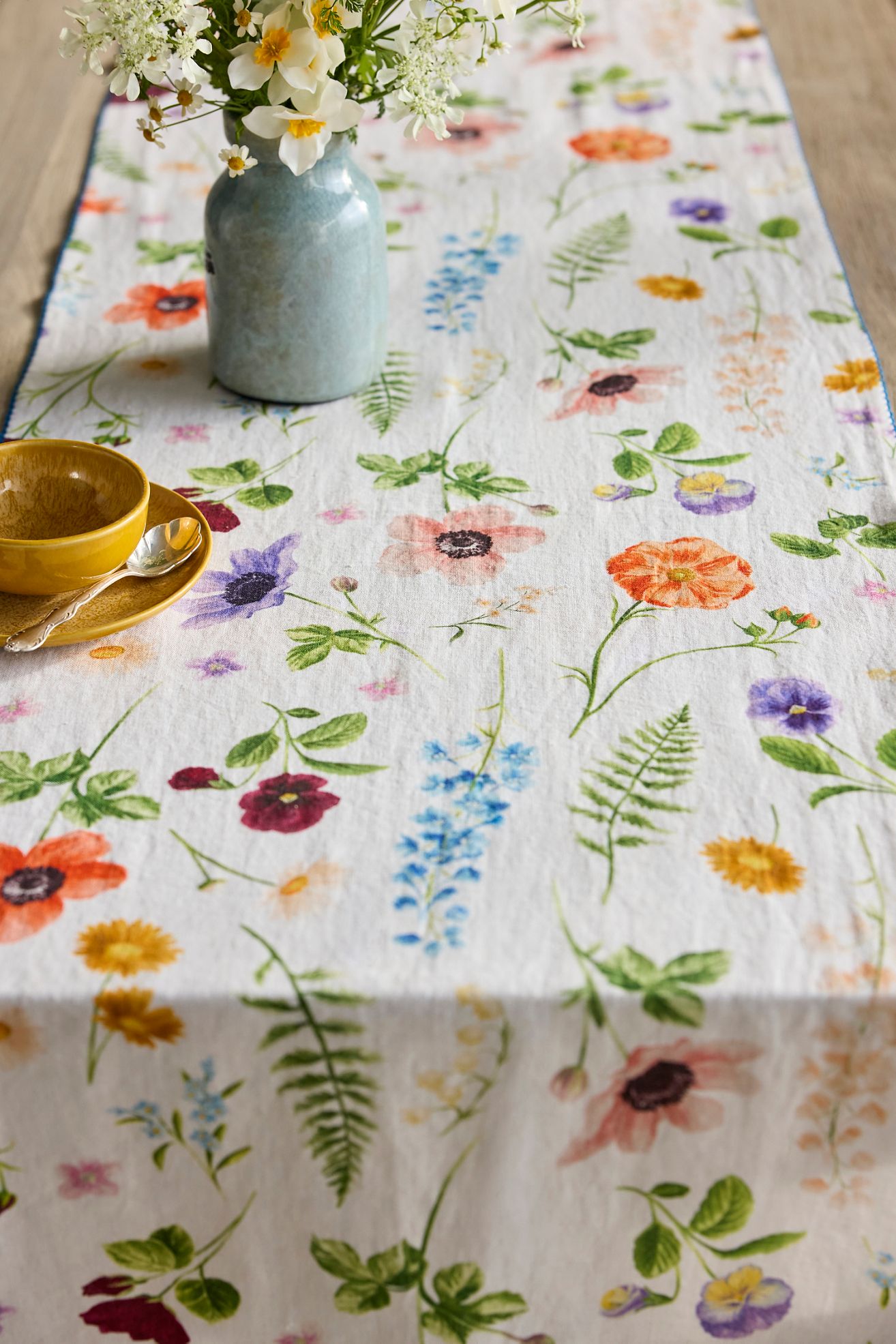 Floral Illustration Linen Runner - White, One Size