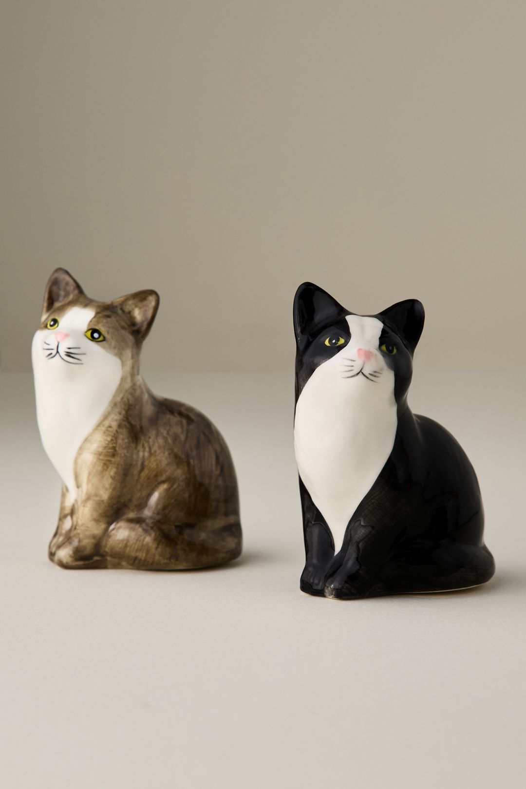 Cat Salt & Pepper Shakers - Light Grey, One Size