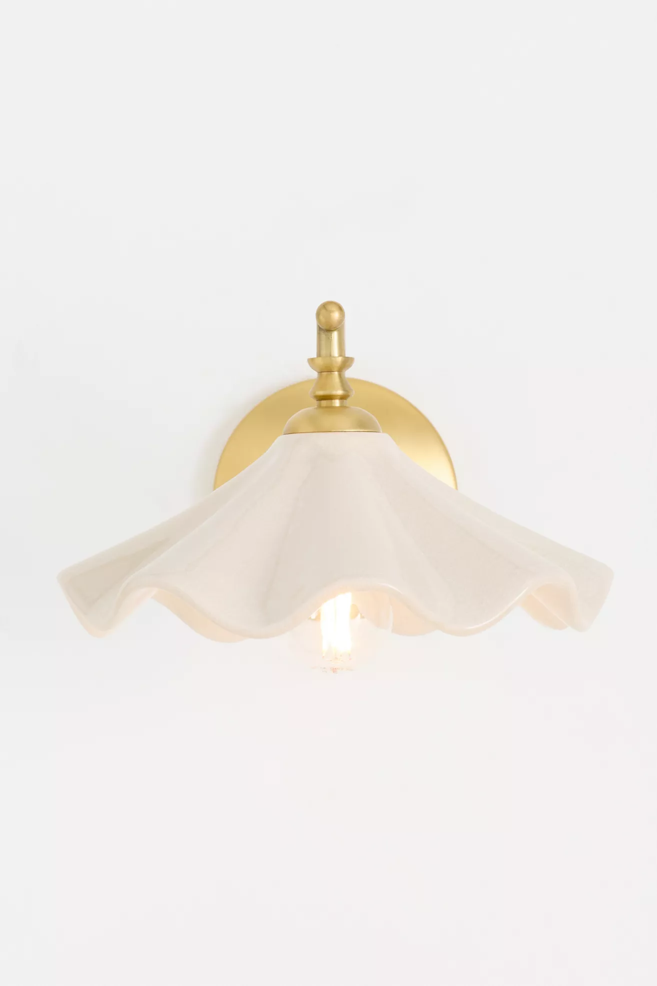 Bobbi Wavy Ceramic Sconce - thumbnail 4