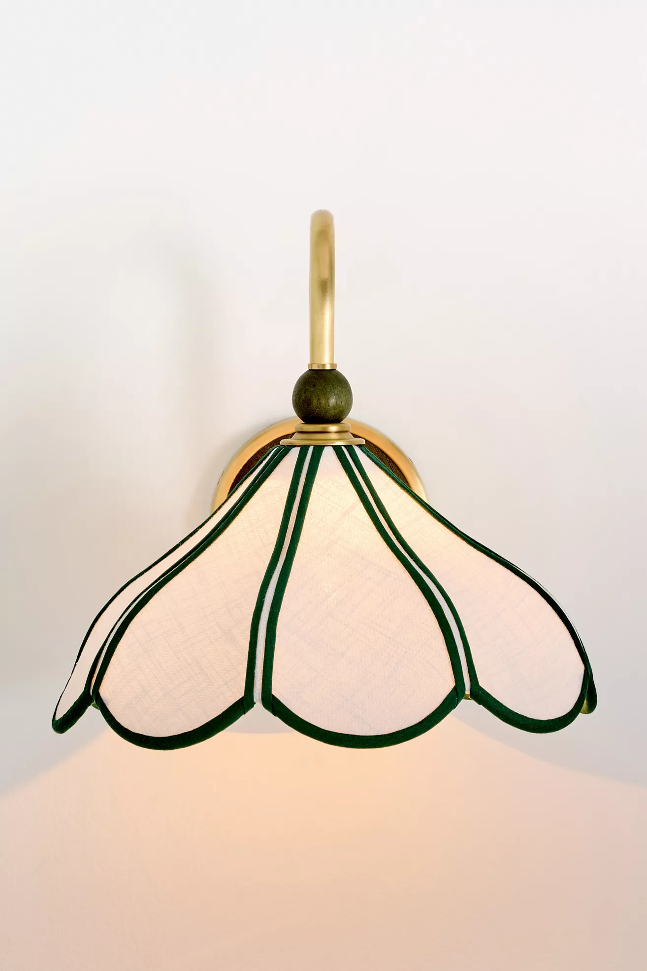 Vicky Scalloped Wood Wall Sconce - thumbnail 2