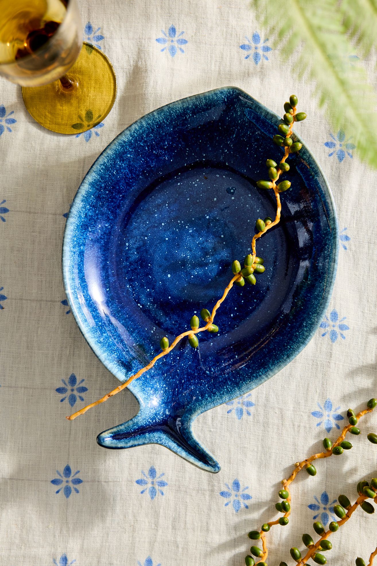 Reactive Glaze Fish Serving Platter - Sky, One Size