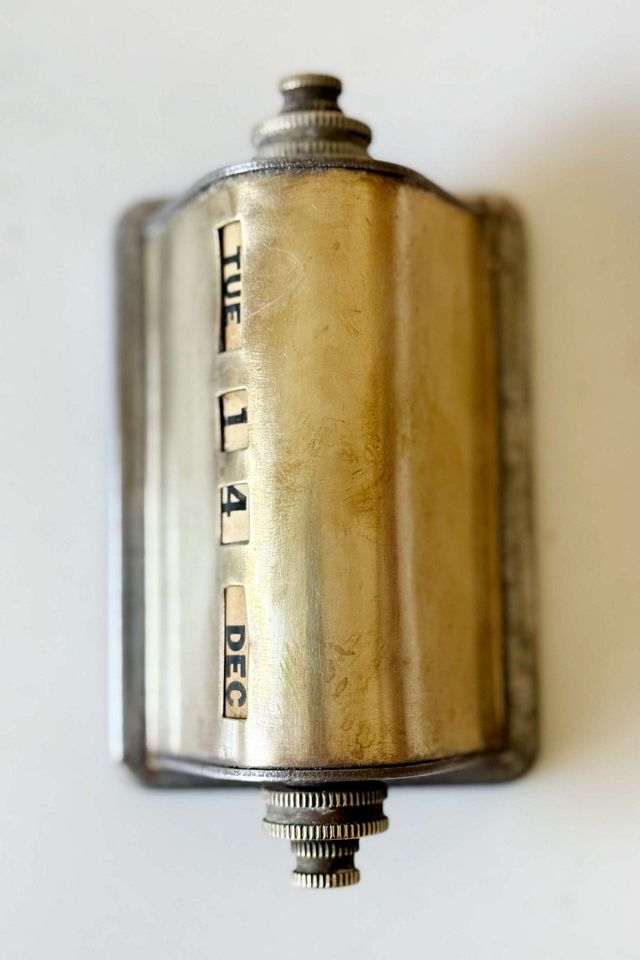 Old Flame Candle Co. Vintage MCM Brass Perpetual Calendar #2