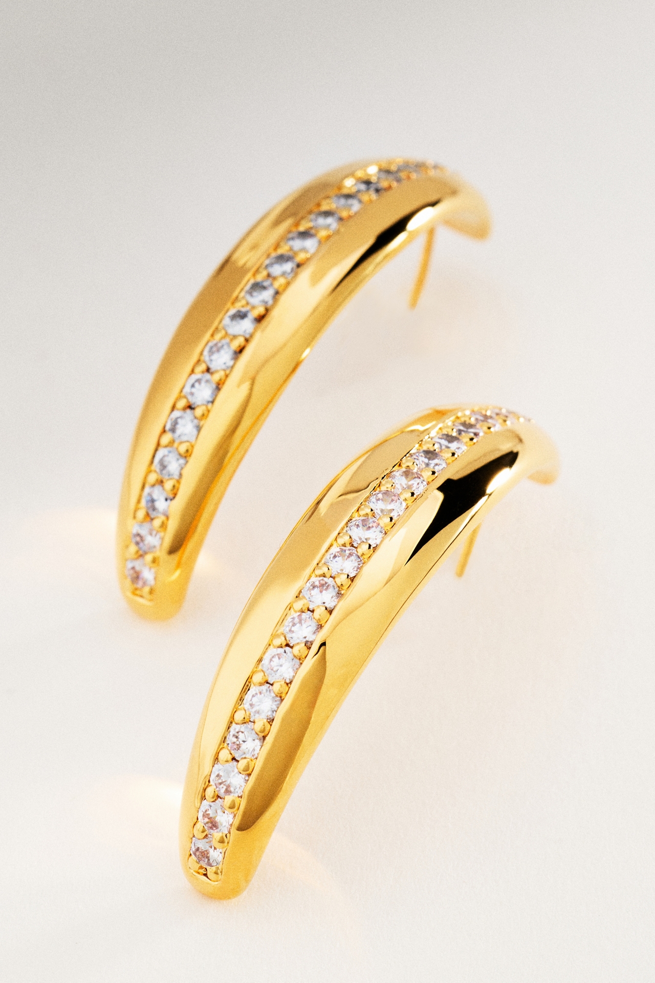 Zepplin the Label Lustra Drop Earrings