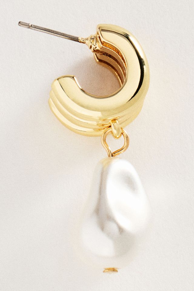 BaubleBar Teagan Ribbed Pearl Earrings #1