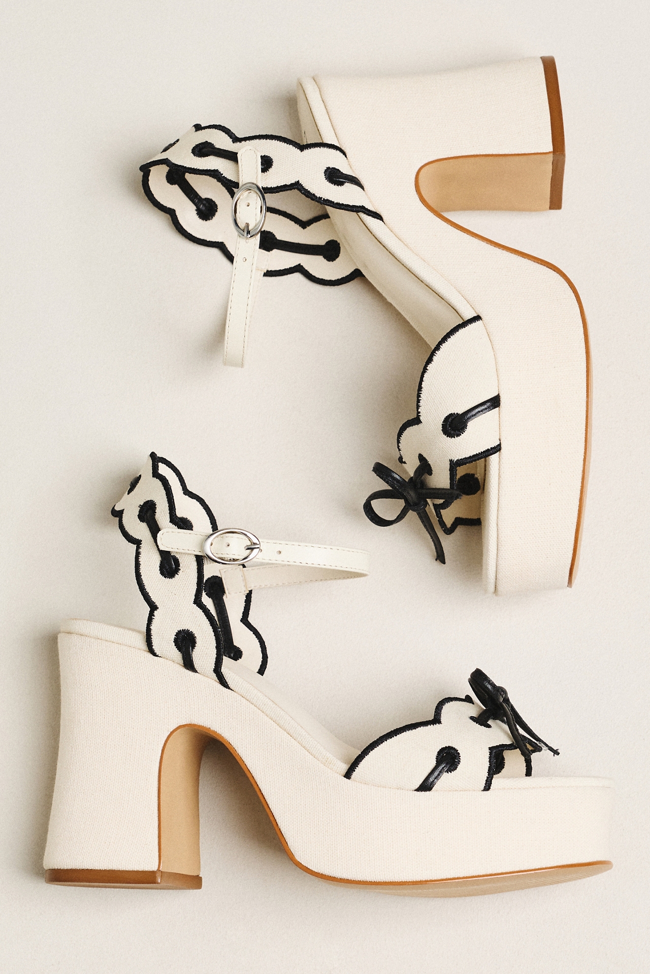 Maeve Contrast Scalloped Platform Sandals