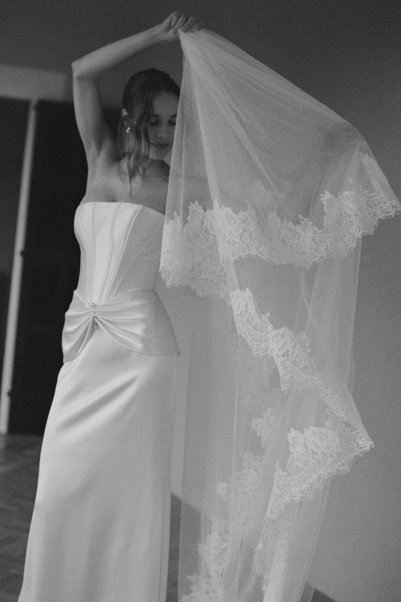Watters Lace Trim Blusher Veil