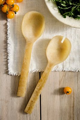Resin Salad Server Set