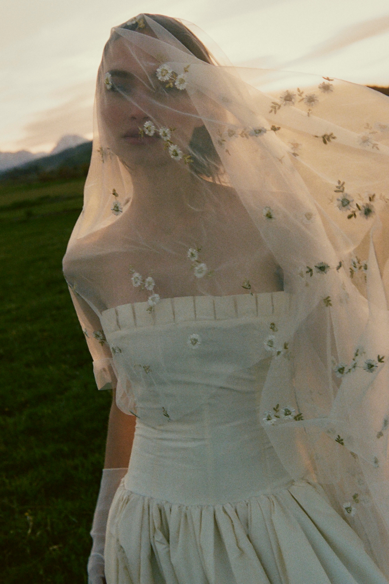 Daughters of Simone Cathe Cathedral Veil