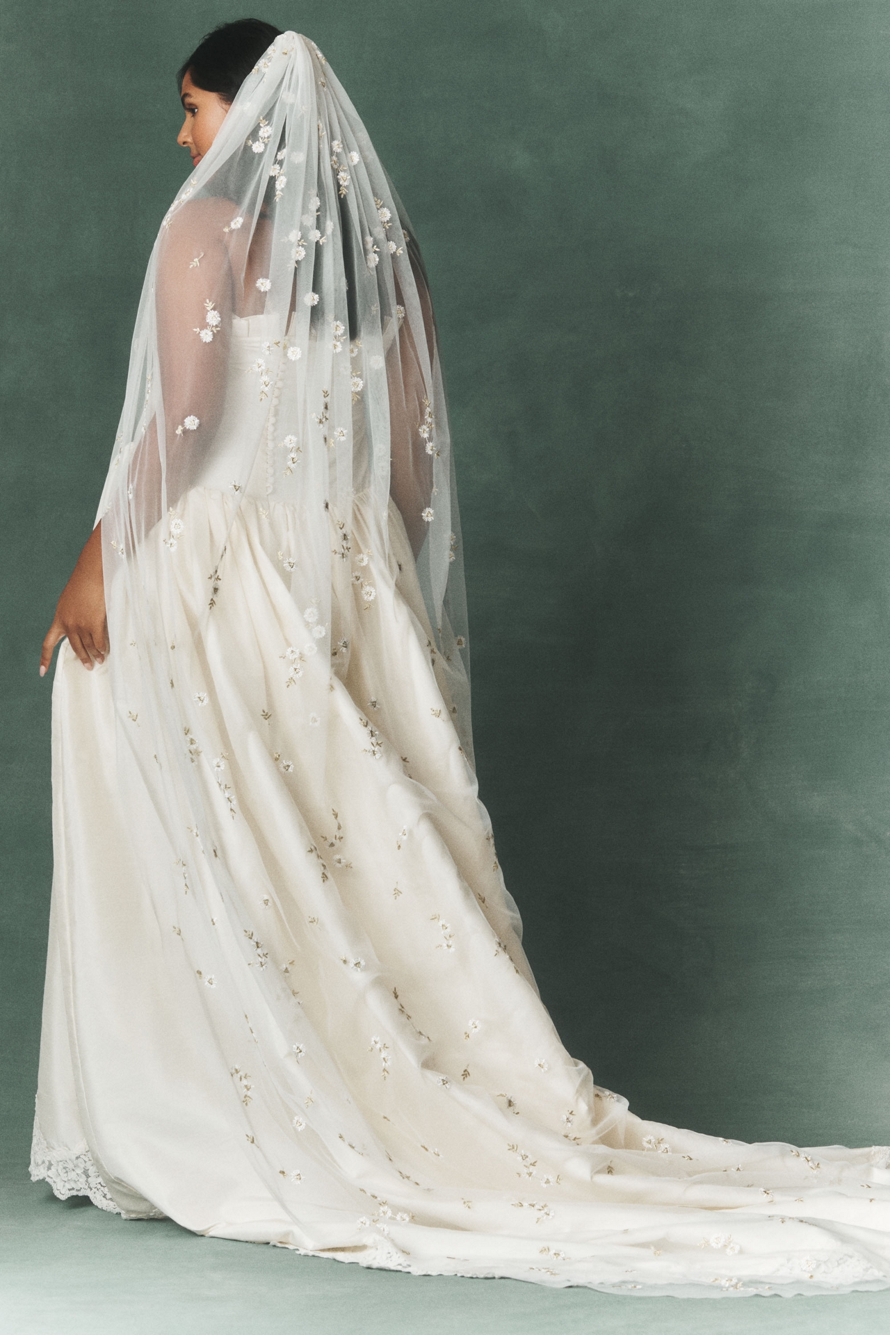 Daughters of Simone Cathe Cathedral Veil