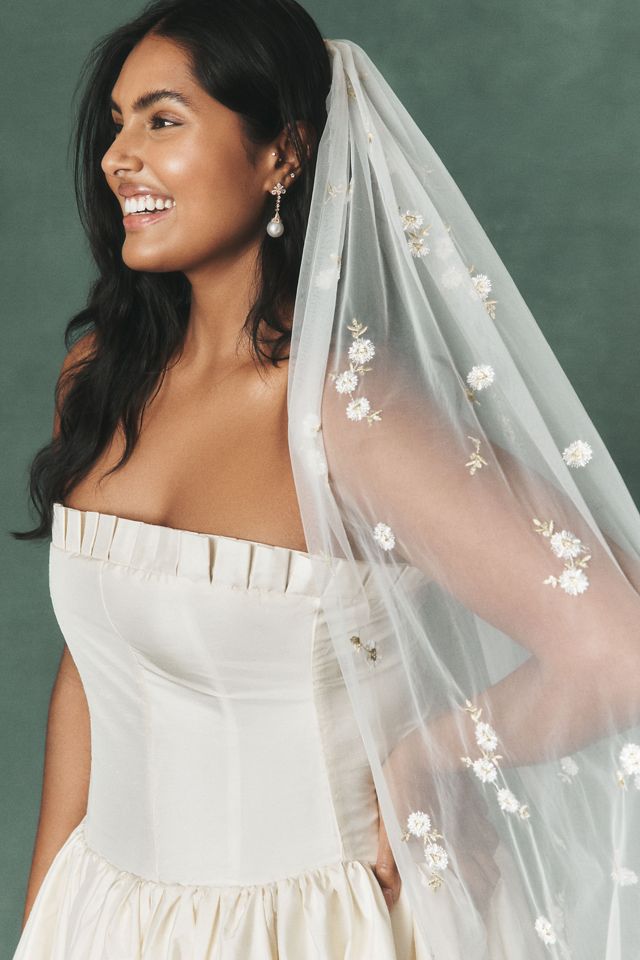 Daughters of Simone Luna Cathedral Veil #3