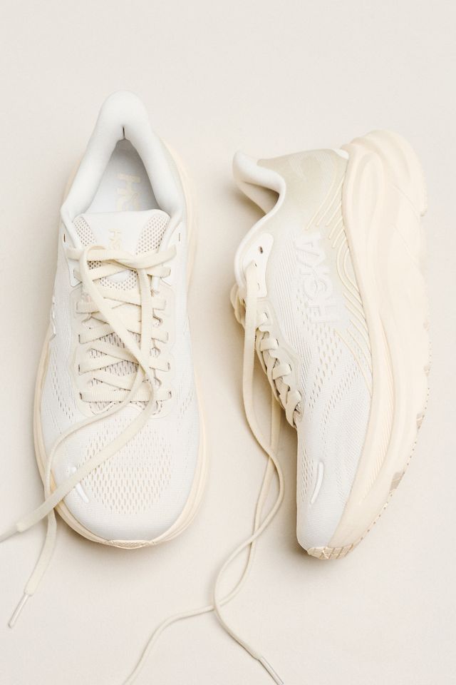 HOKA® Clifton 11 Sneakers #1