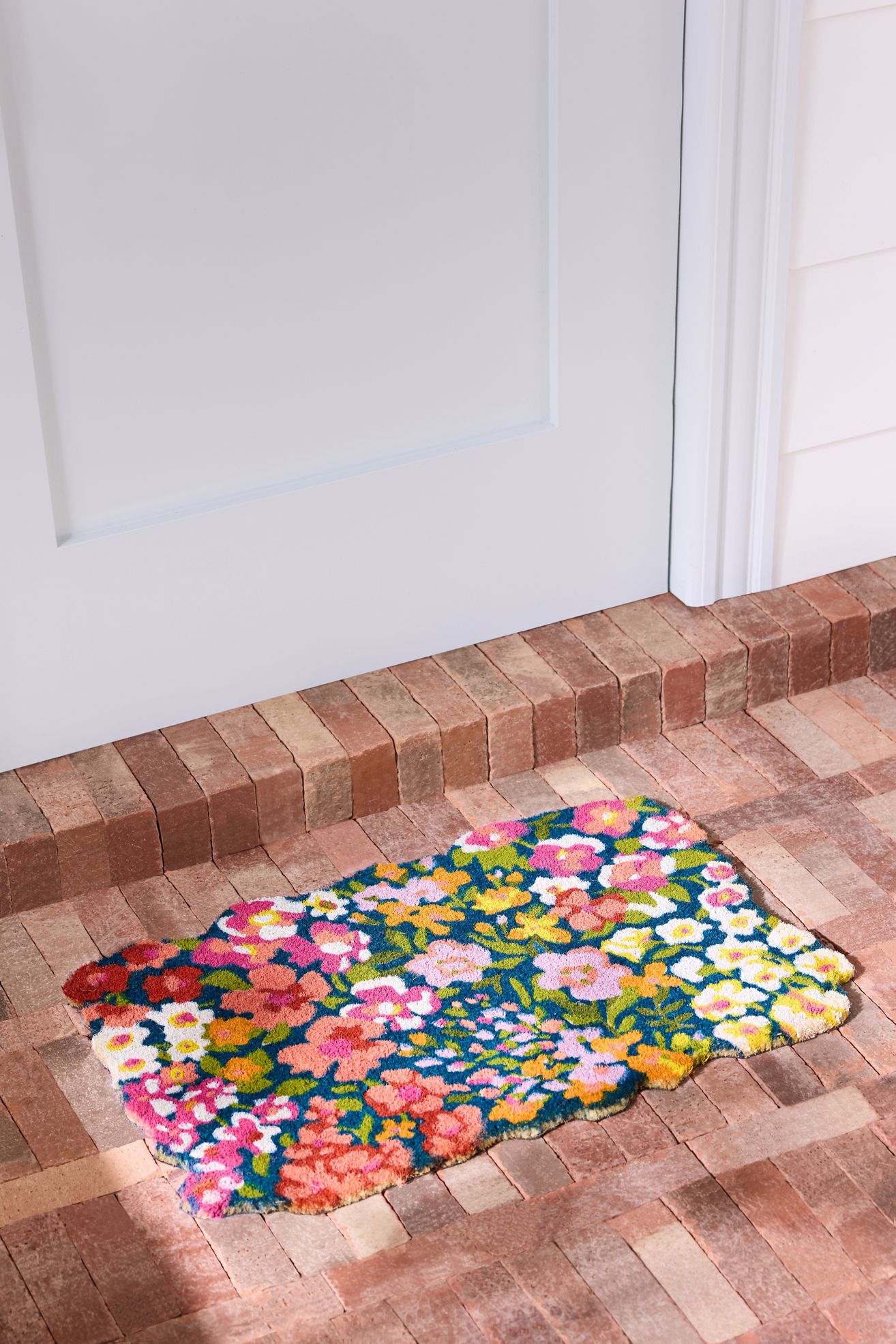 Cassia Printed Coir Floral-Shaped Doormat - Multi, 20"X30"