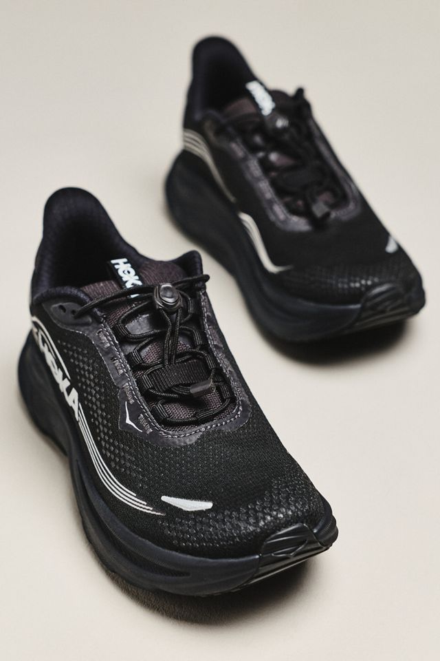 HOKA® Clifton 11 GTX Sneakers #1