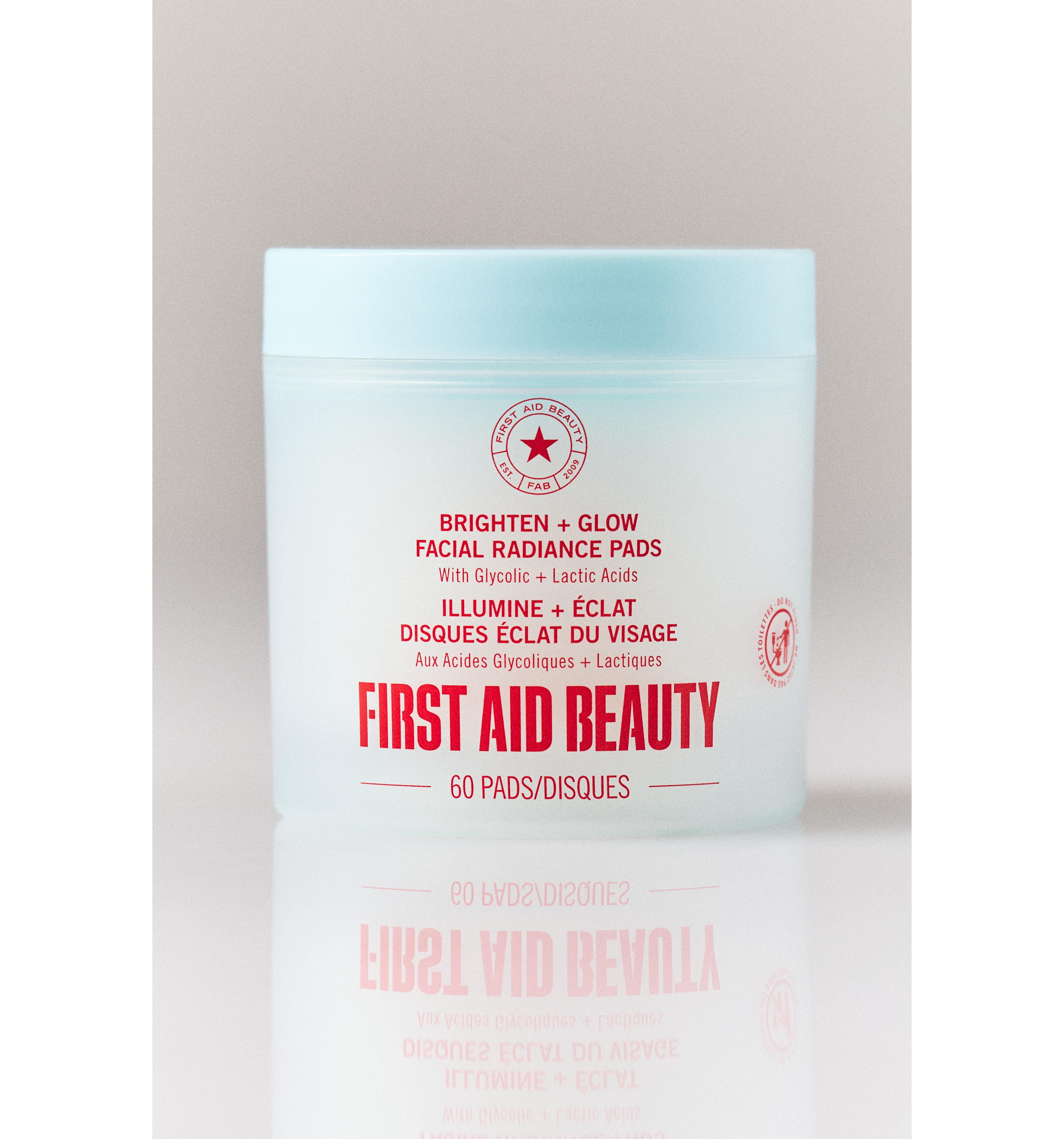 First Aid Beauty Brighten & Glow Facial Radiance Pads