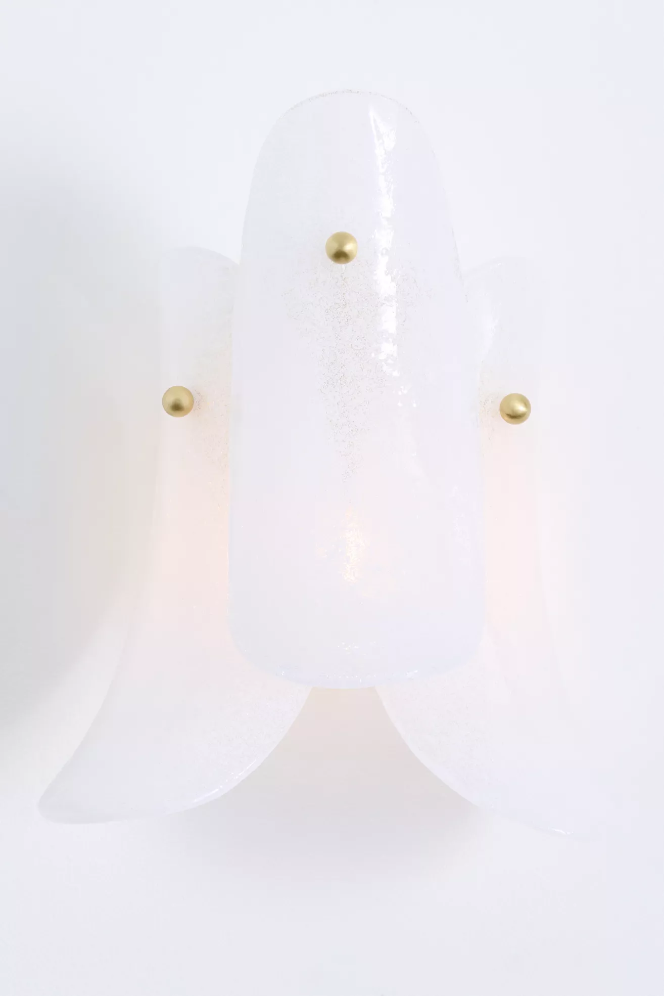 Anisa Tiered Petal Glass Sconce - thumbnail 5