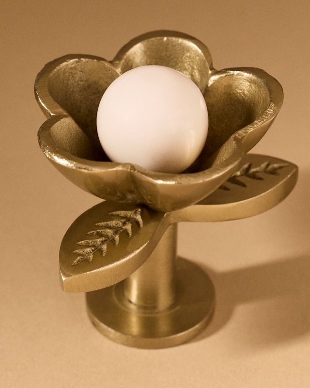 Nena Flower Brushed Brass Lamp Finial #3