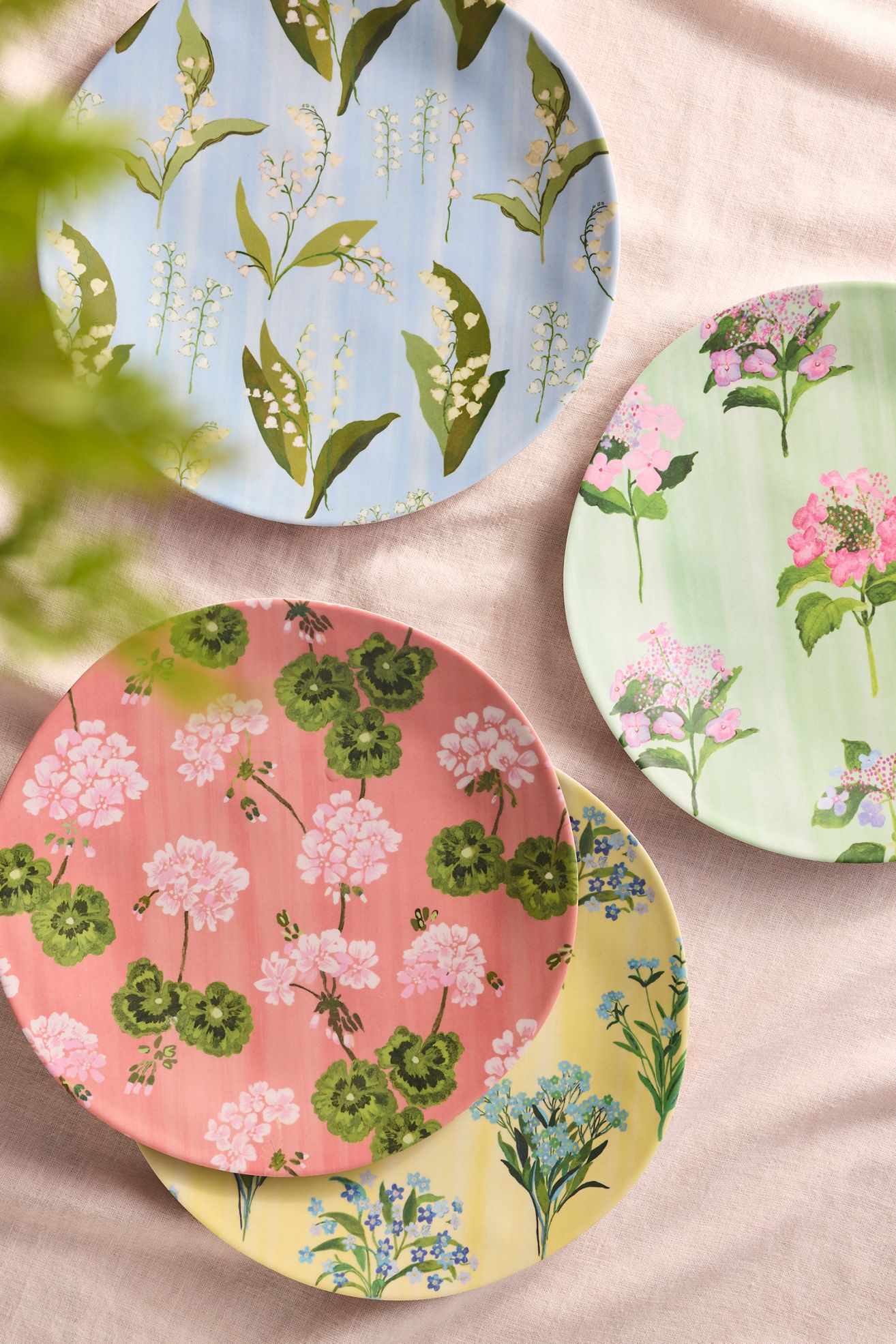 Floral Melamine Dinner Plates, Set of 4 - GERANIUM, One Size