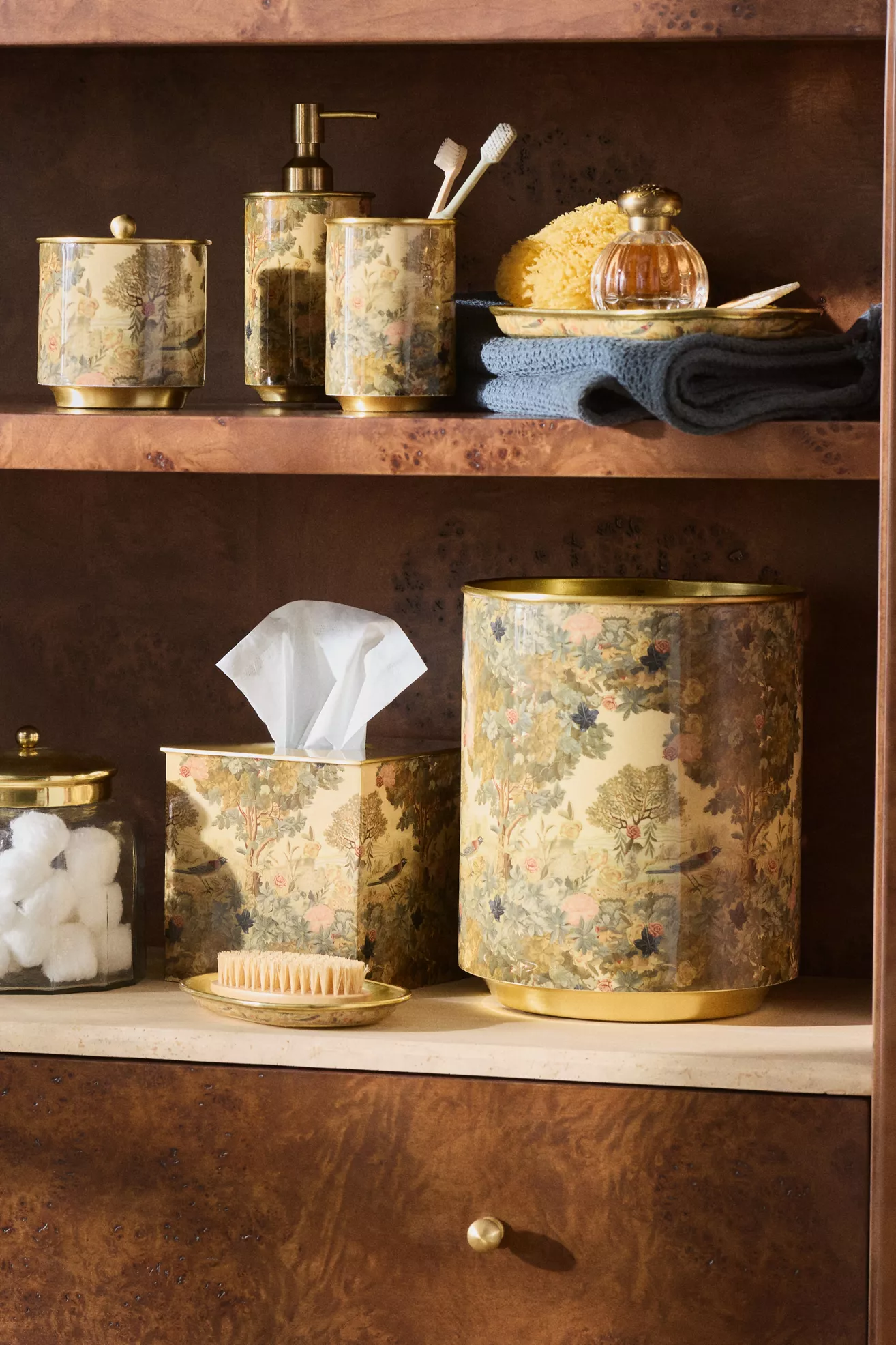 Mckay Patterned Metal Bath Canister - thumbnail 4