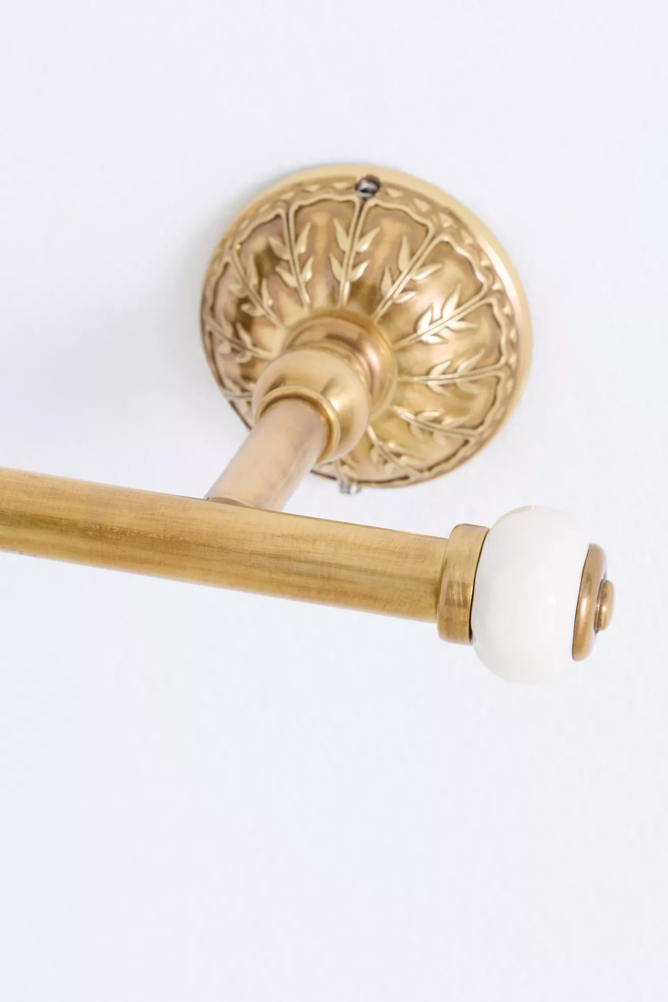 Eloise Brass Towel Bar - thumbnail 4