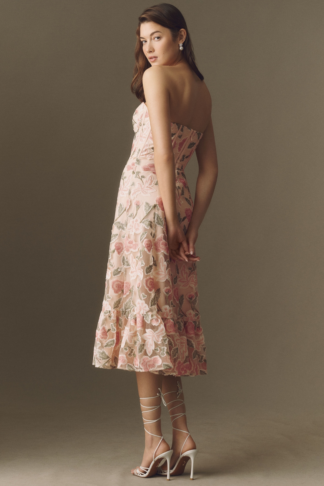 Dress The Population Carina Midi