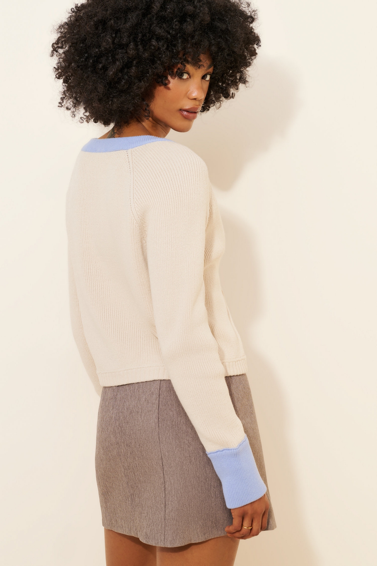 RD Style Contrast Collar Cardigan Sweater