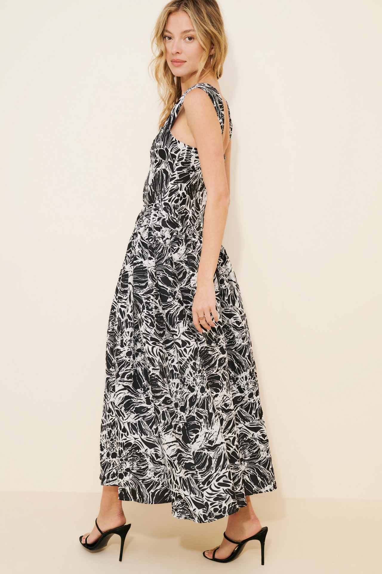 Elliatt Louise Maxi Dress