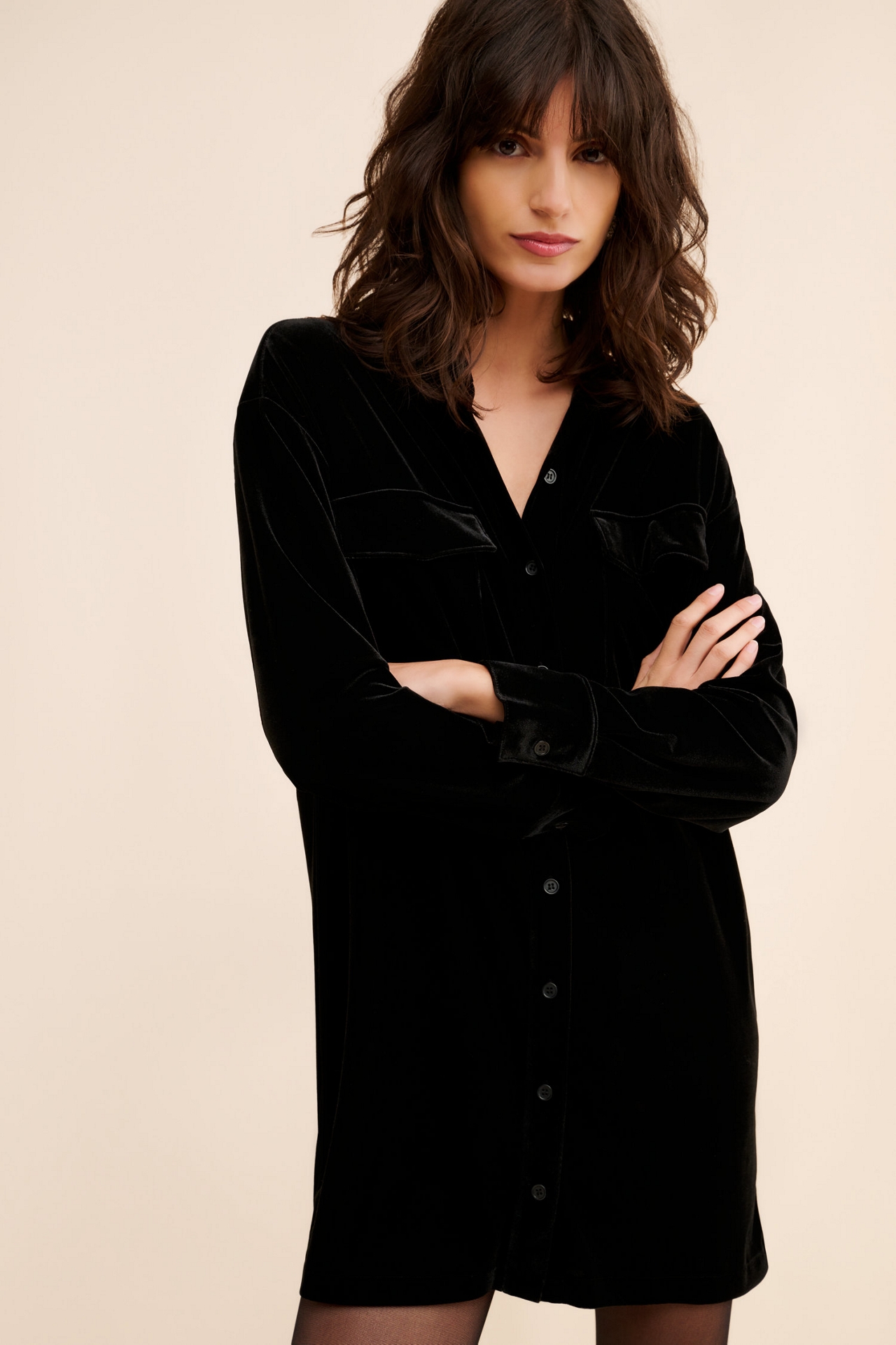 WAYF Briella Velvet Shirt Dress