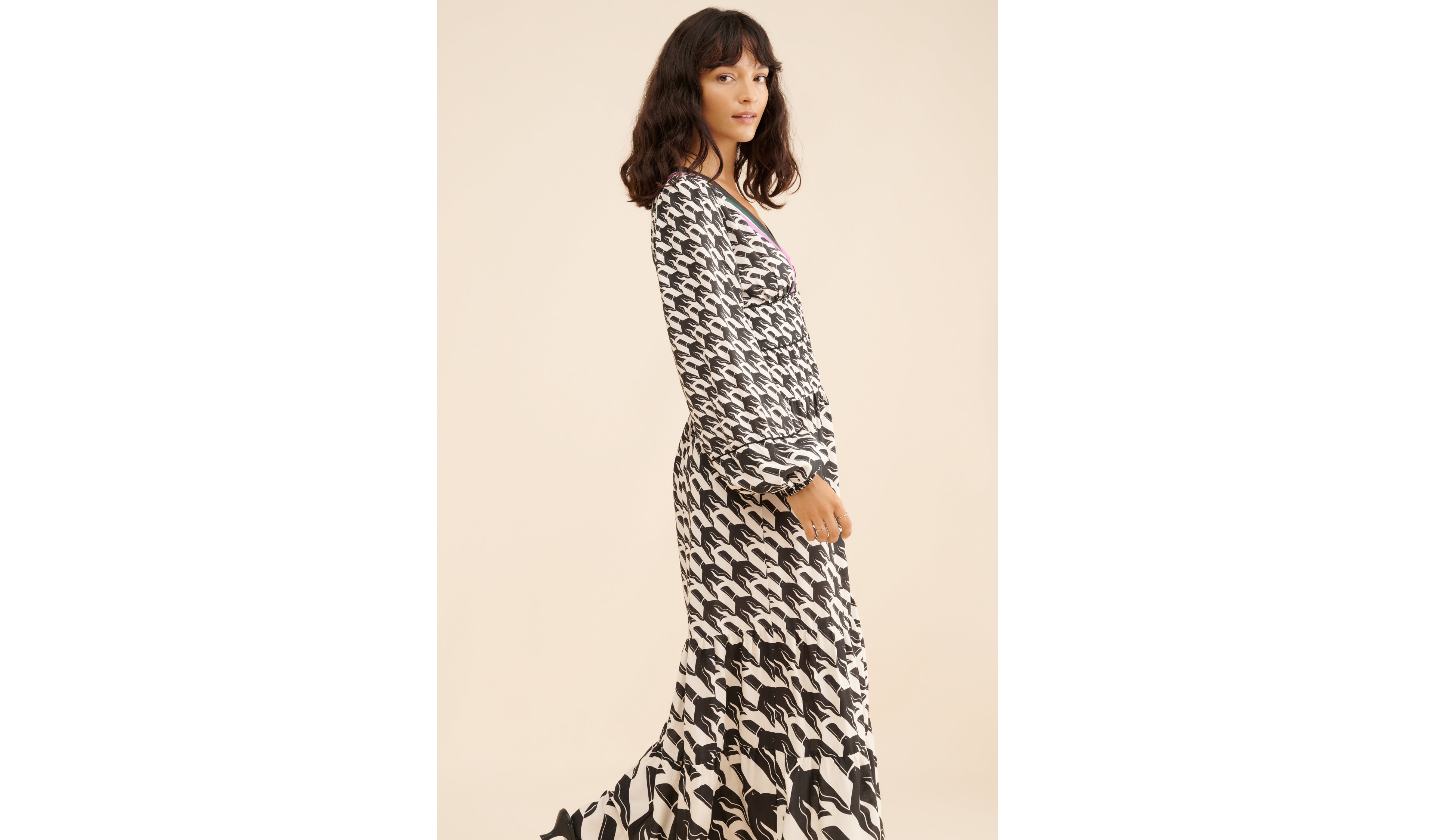 FARM Rio Long Sleeve Printed Maxi Dress
